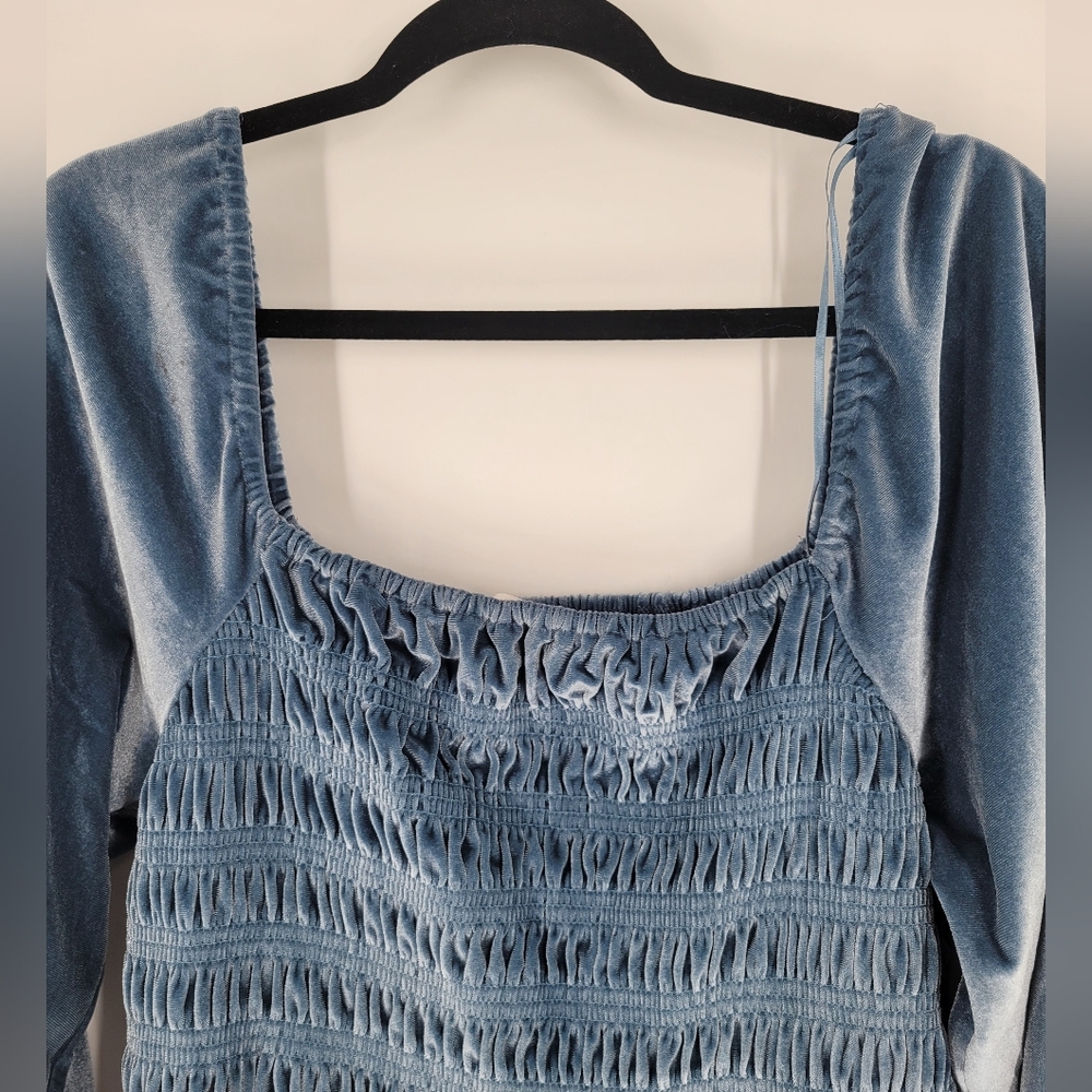 LC Lauren Conrad Blue Smocked Velvet Dress Size XL - Picture 3 of 6